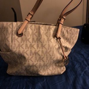 MK shoulder purse